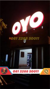 letter timbul akrilik oyo rooms surakarta